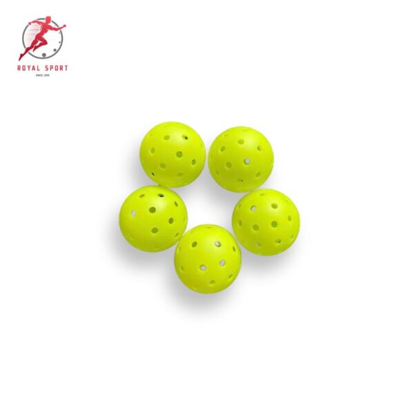 Bóng Pickleball đạt tiêu chuẩn thi đấu